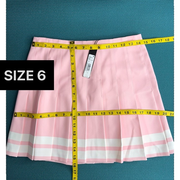 Alice + Olivia Carter Pink Pleated Varsity Striped Mini Skirt - Picture 13 of 16